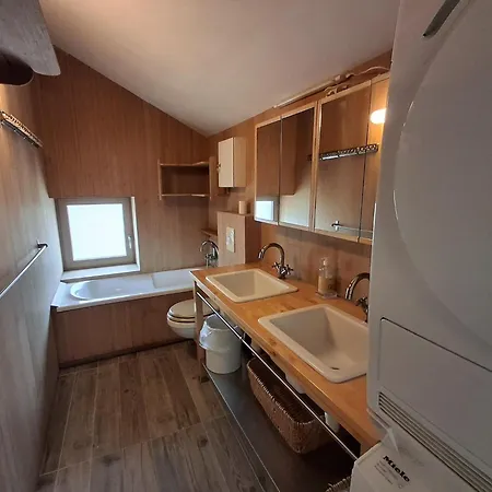 Fairytale Escape In Semesterbostad *